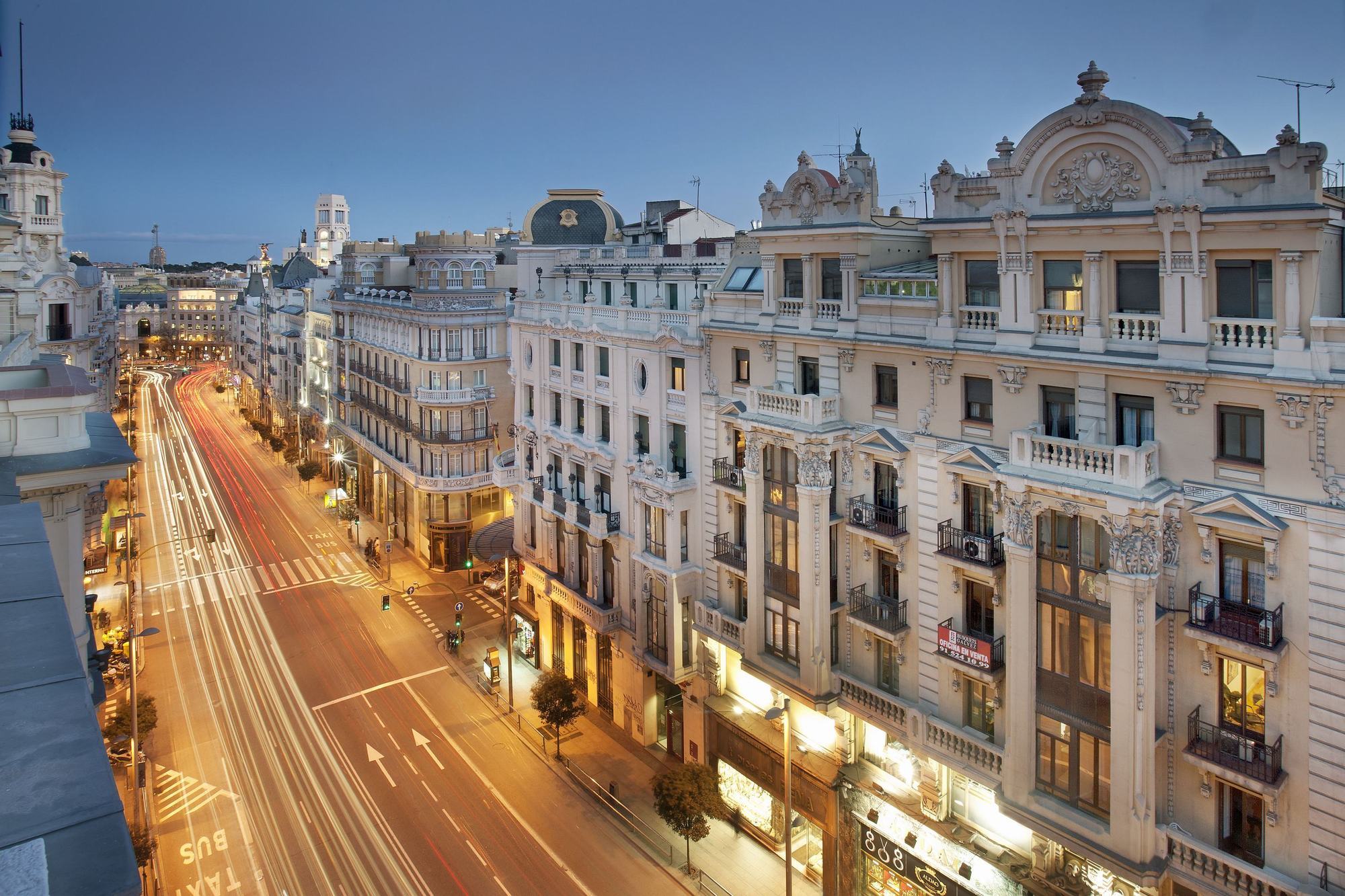 Boutique Hotel H10 Villa De La Reina Madrid Exterior photo